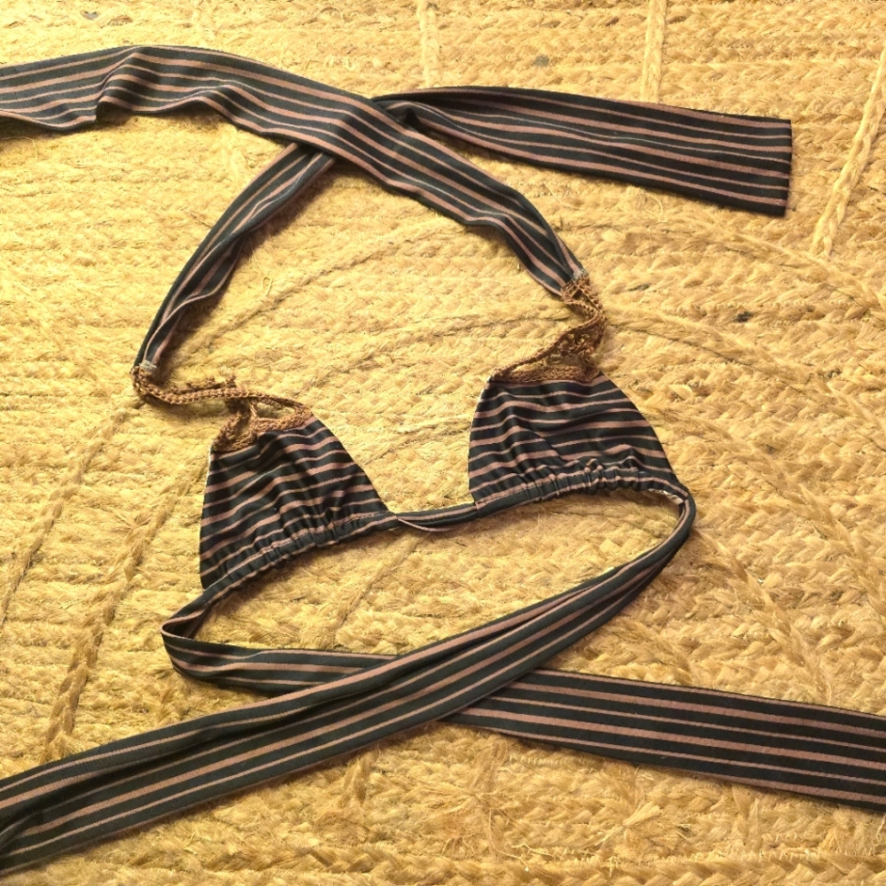 Acacia Dark Classic Bikini Top